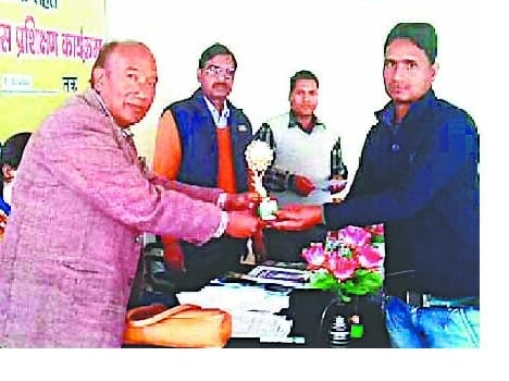 Entrepreneurship training Dinesh topper